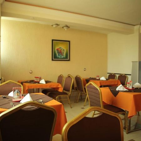 C Fun Addis Hotel Extérieur photo