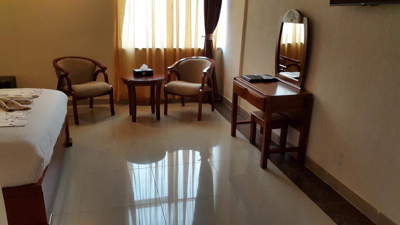 C Fun Addis Hotel Extérieur photo