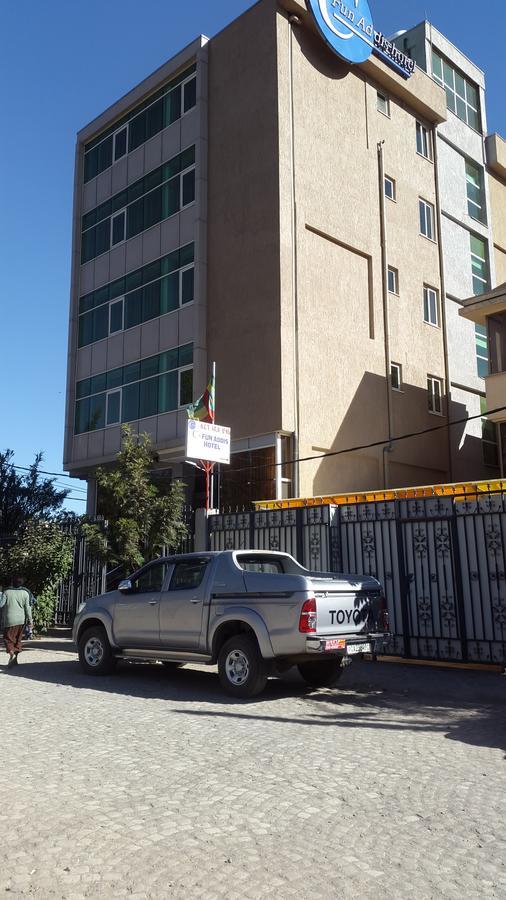 C Fun Addis Hotel Extérieur photo
